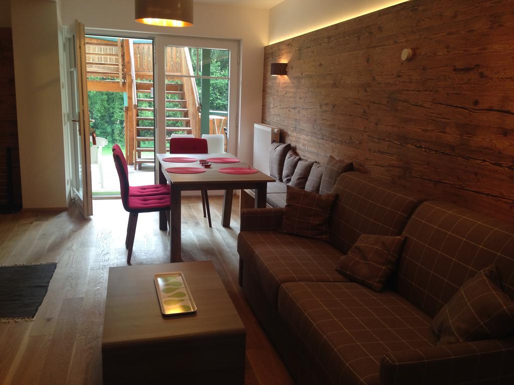 Appartements Im Forsthaus ชตรอเบิล ภายนอก รูปภาพ